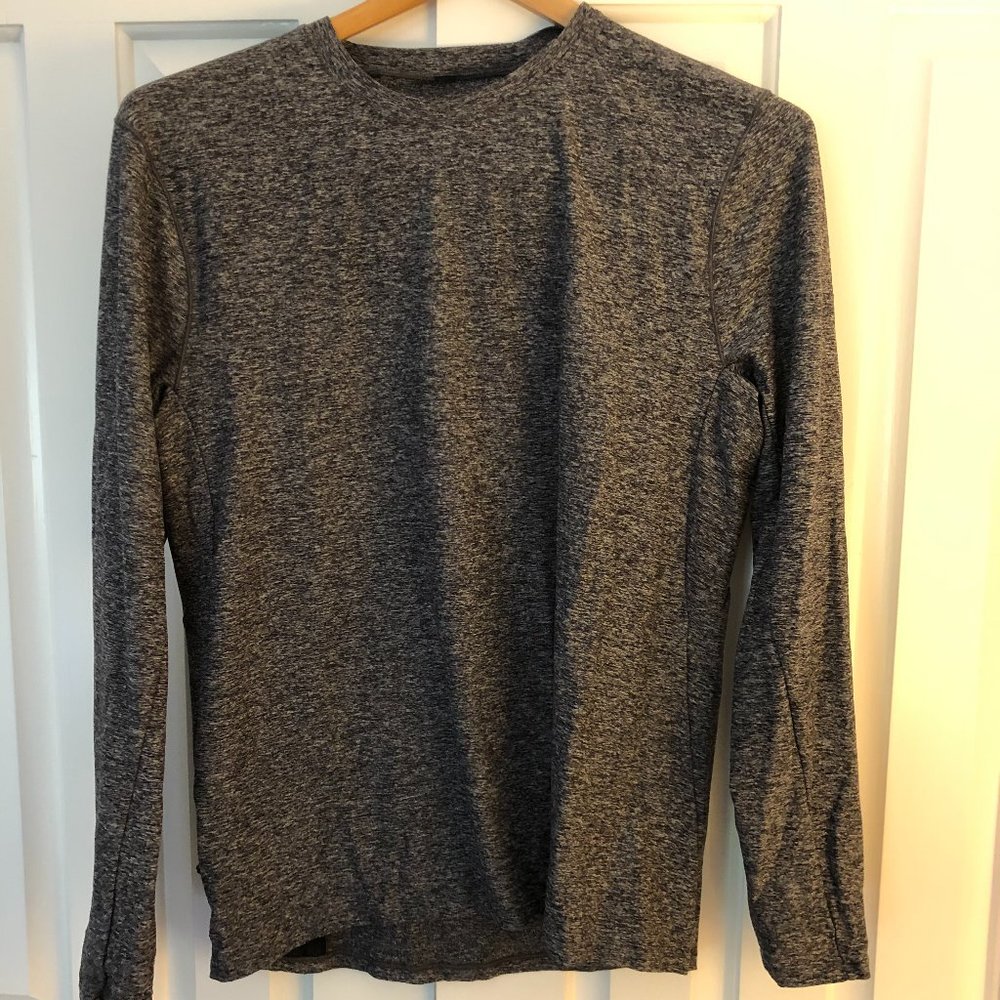 Lululemon Long Sleeve Shirt Size XL